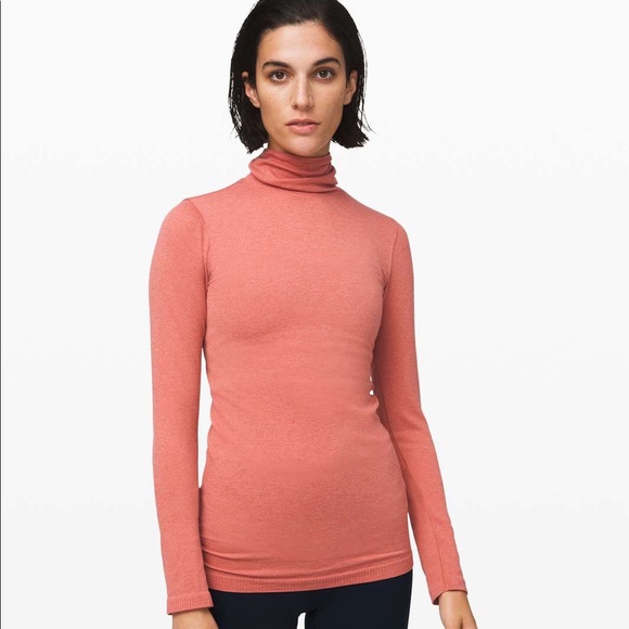 lululemon Yin Vibes Turtleneck